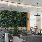 Miramar 酒店 4*