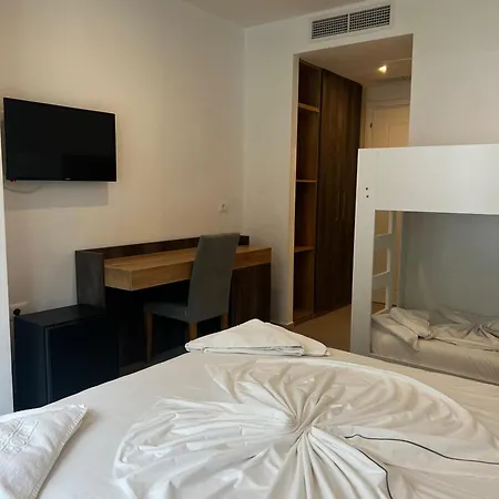 Miramar 4* Shëngjin