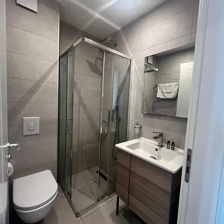 Miramar 4* Shëngjin