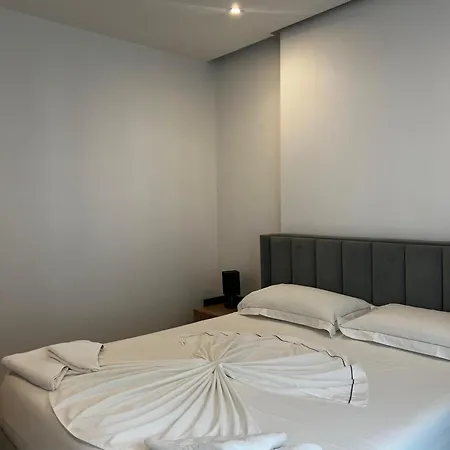 Miramar Hotel