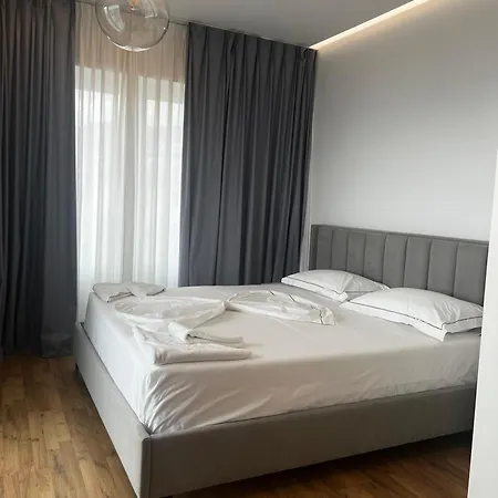 Miramar 4*