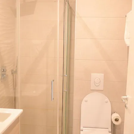 Hotel Miramar Shëngjin
