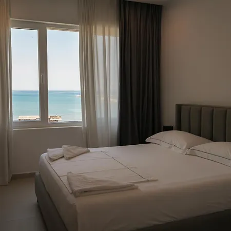 Miramar Hotel